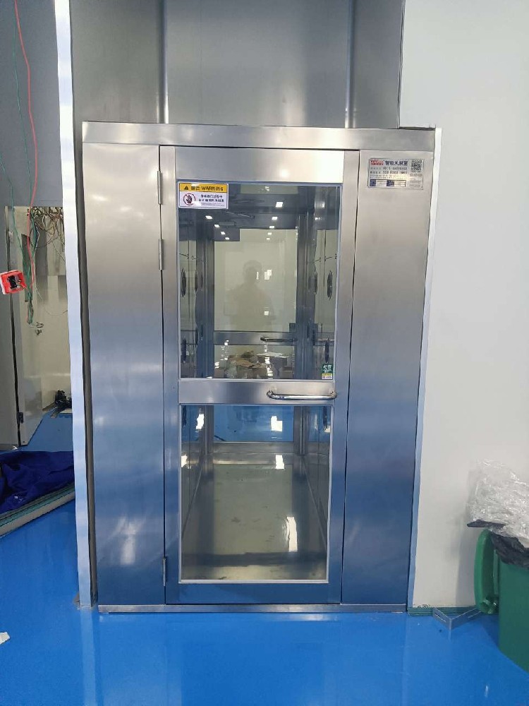 上海飞蕊建筑工程有限公司风淋室安装