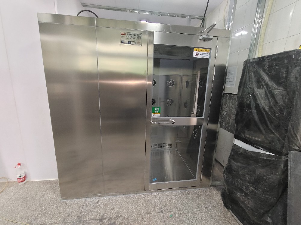 风淋室净化设备生产厂家可以生产转角风淋室吗？