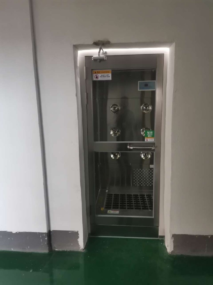 上海伯淋净化科技有限公司风淋室型号有哪些？